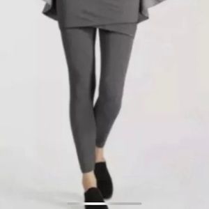 CaBi grey MLeggings  size medium